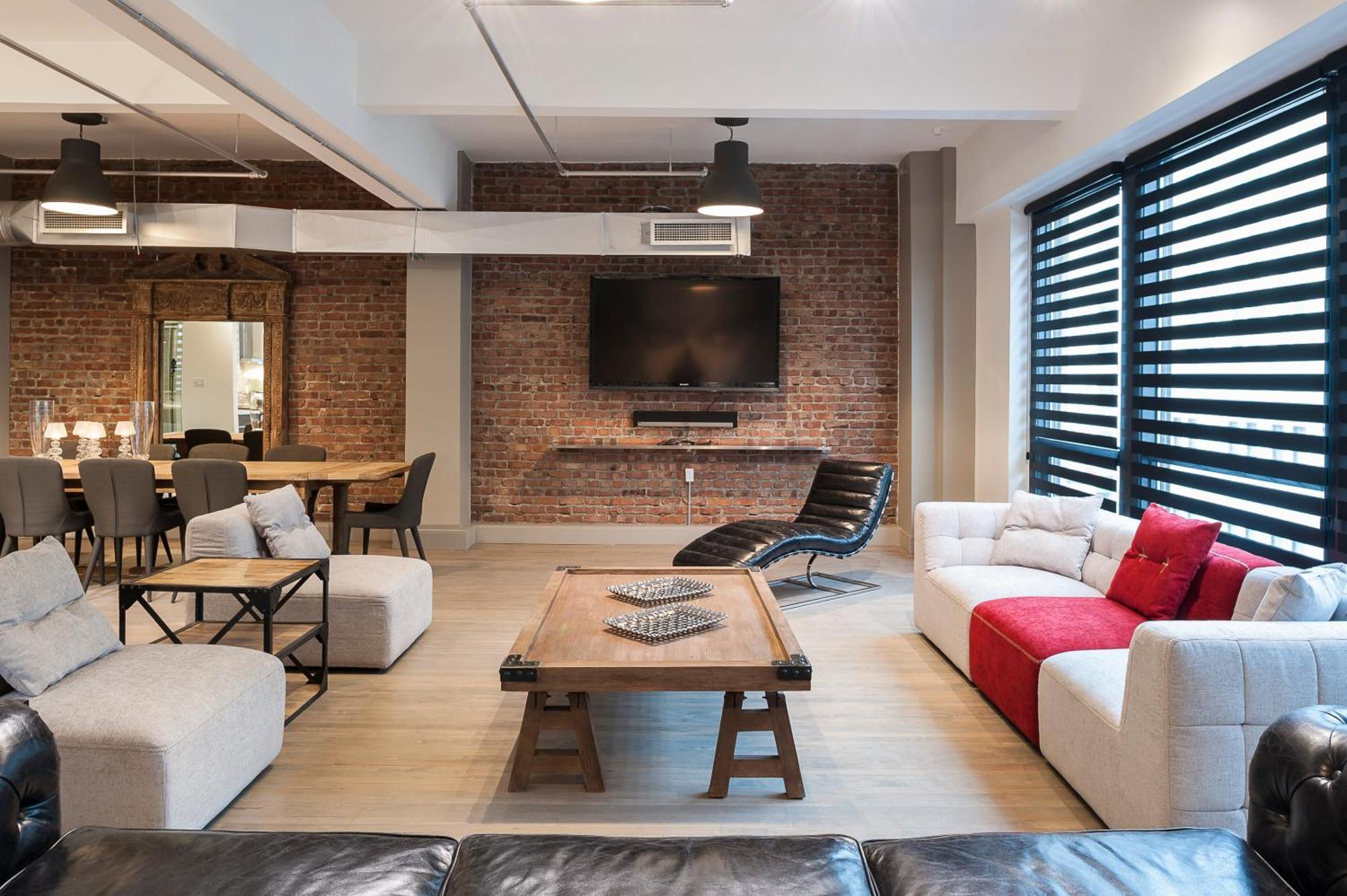 The Executive Loft At The Holland Hotel Montreal Bagian luar foto