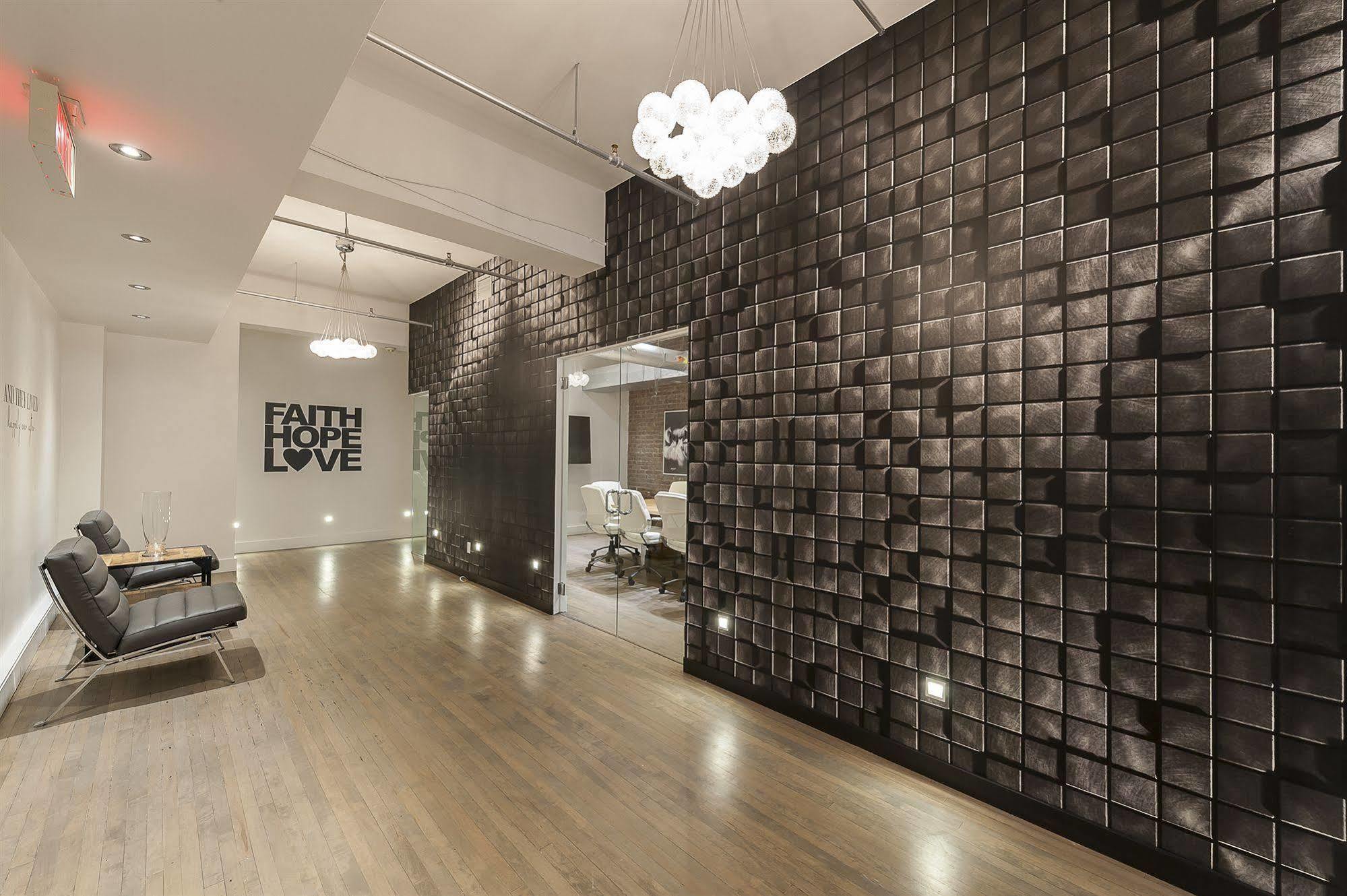 The Executive Loft At The Holland Hotel Montreal Bagian luar foto