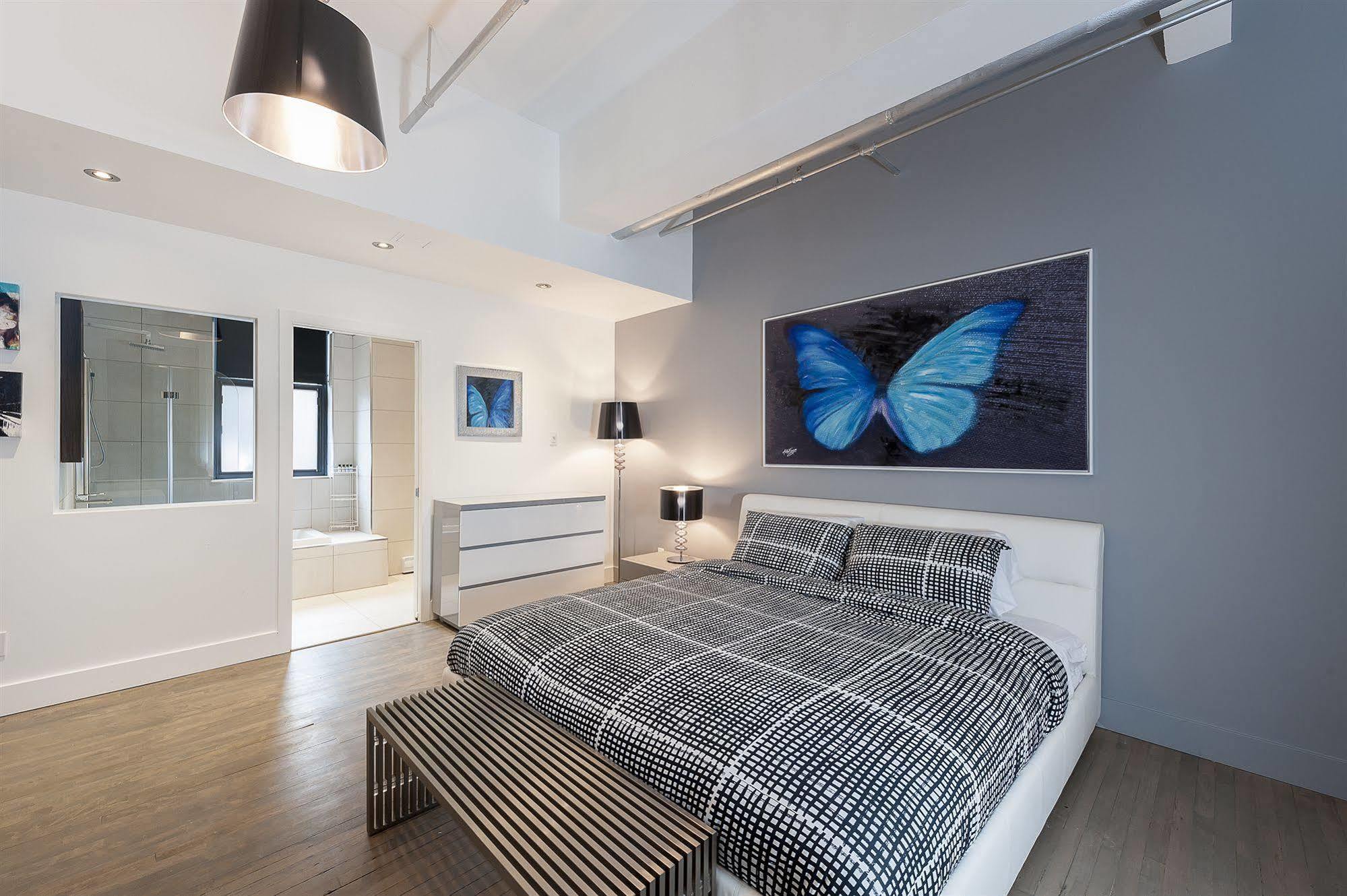 The Executive Loft At The Holland Hotel Montreal Bagian luar foto