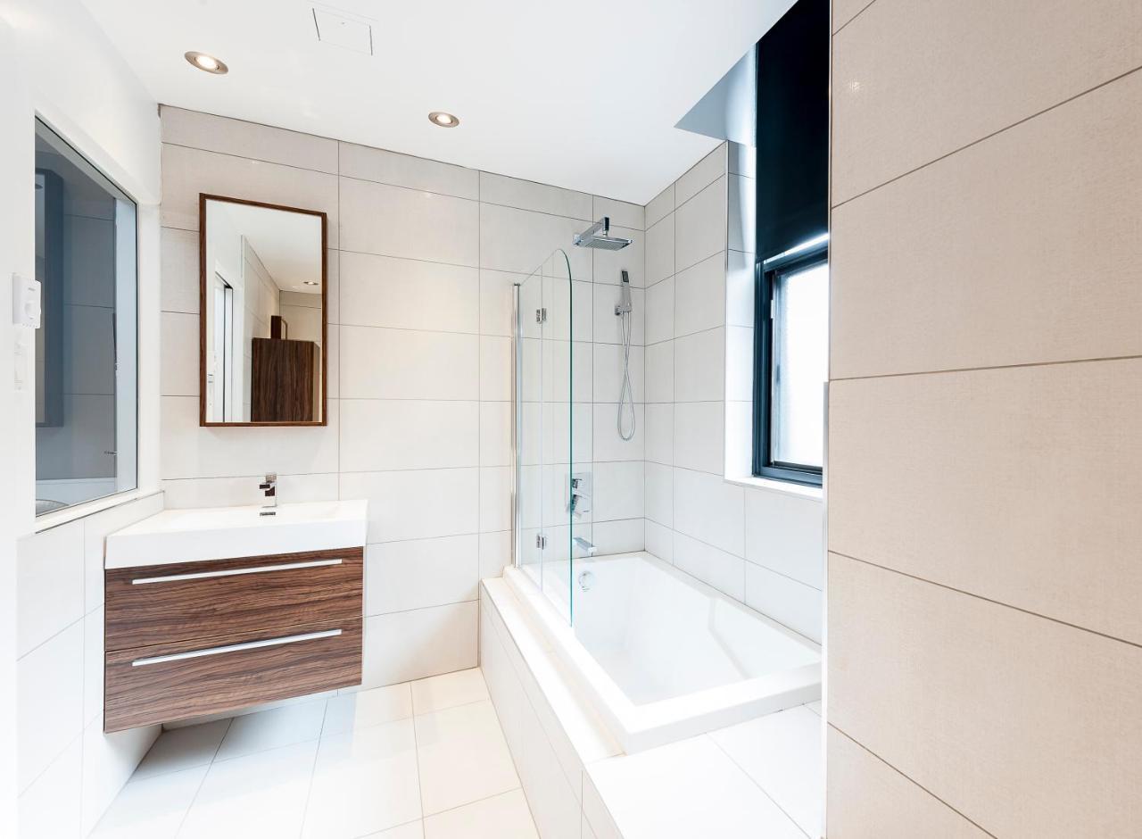 The Executive Loft At The Holland Hotel Montreal Bagian luar foto